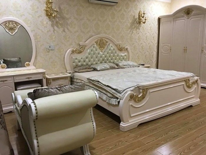Sao Việt được chồng tặng nhà tiền tỷ: Oanh Yến dẫn đầu với biệt thự 3.