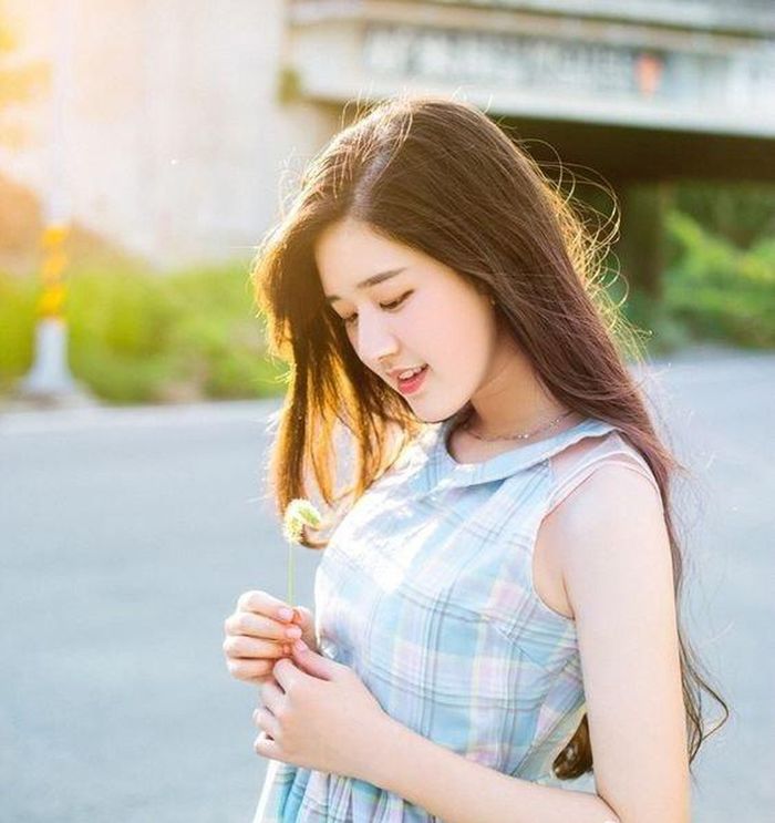 Sau 25 tuổi, con gái chỉ muốn cưới một kẻ “rất ra gì”