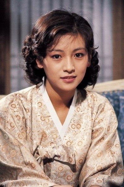 Showbiz Hàn và 10 cuộc hôn nhân yêu nhanh, cưới vội, chia tay thần tố
