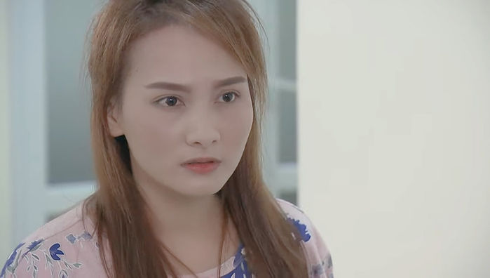 Thư một mình trông con ốm để chồng rảnh tay đi chăm sóc cho nhân tình