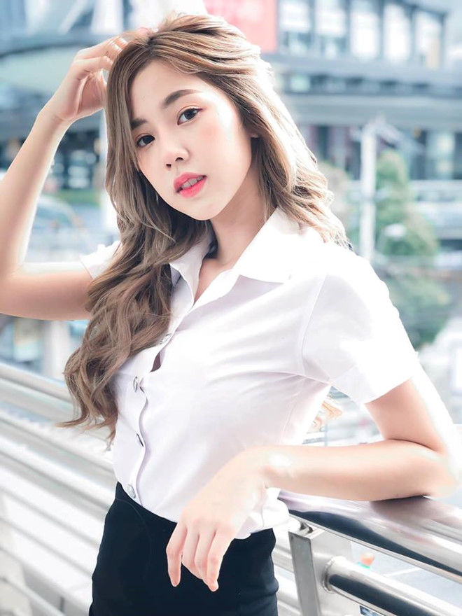 Tử vi thứ Ba (2/07): Bạch Dương hoạt động hết công suất, Bảo Bình chai