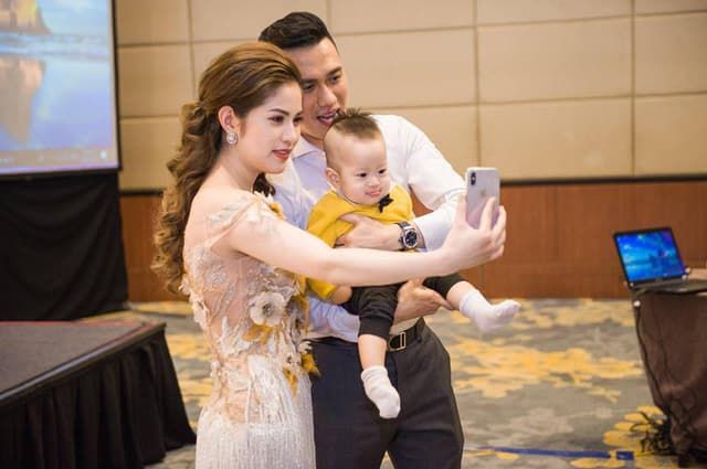 Việt Anh thừa nhận trắng tay phải làm lại từ đầu sau ly dị vợ cũ
