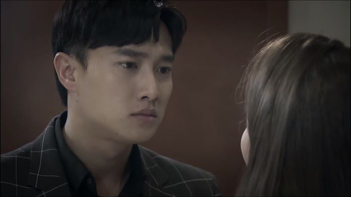 Vũ bị người tình chơi xấu, CDM: Vũ xứng đáng trả giá cho thói trănghoa