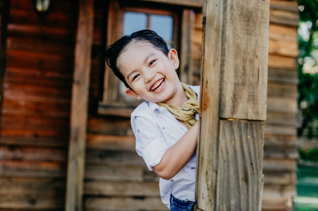 Nhảy giỏi lại đẹp trai chuẩn soái ca, quý tử nhà Khánh Thi làm netizen