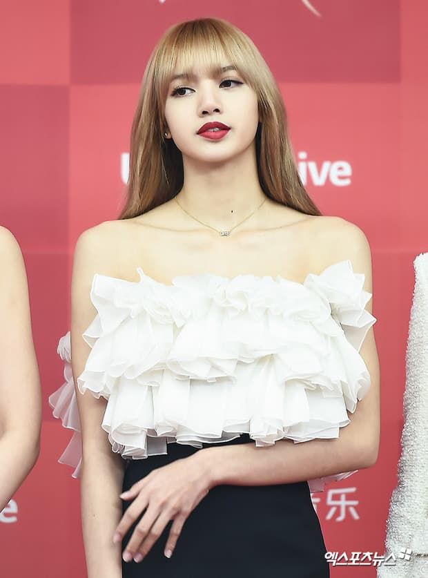 10 nữ thần tượng có bờ vai quyến rũ nhất Kpop