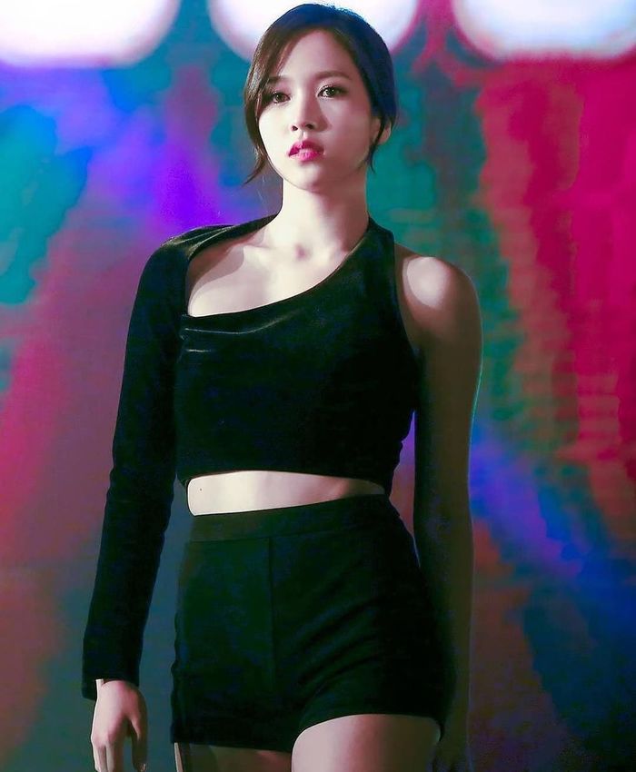 10 nữ thần tượng có bờ vai quyến rũ nhất Kpop