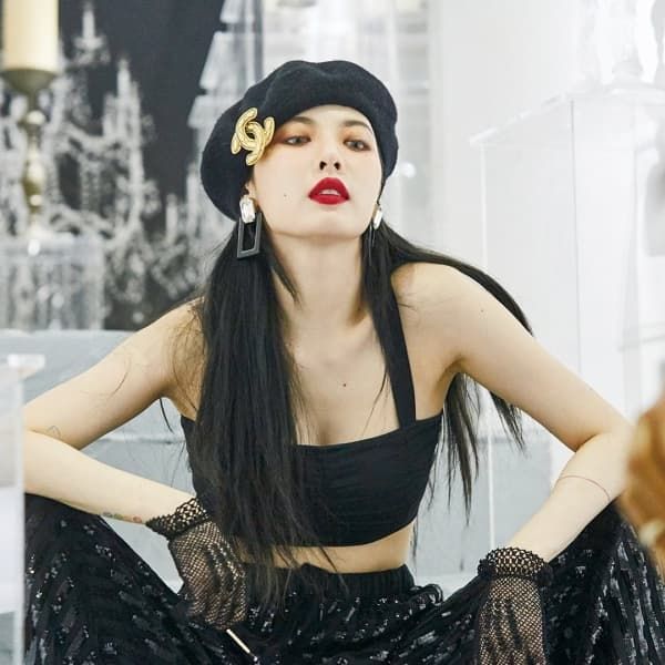 10 nữ thần tượng có bờ vai quyến rũ nhất Kpop
