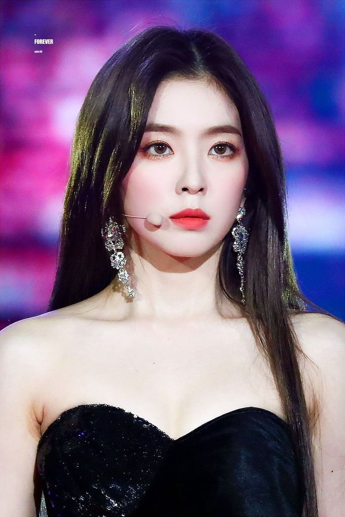 10 nữ thần tượng có bờ vai quyến rũ nhất Kpop