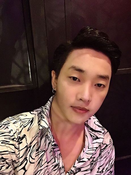 Hot boy Người Ấy Là Ai bị tố bịa chuyện khi tham gia show đồng tính