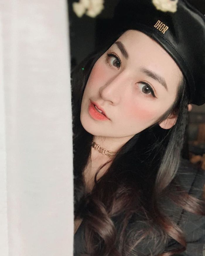 Ảnh hot sao Việt: Cô Hạnh Về Nhà Đi Con đẹp xuất sắc ở tuổi 41