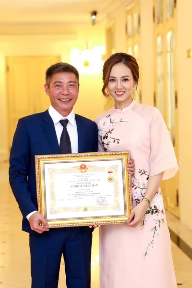 Ảnh hot sao Việt: Ngọc Trinh mặc bikini bé xíu sau màn khoe thân 100%