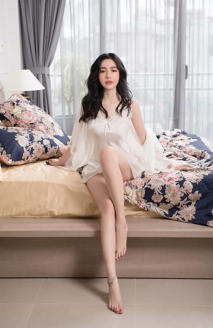 Ảnh hot sao Việt: Sơn Tùng - Bảo Trâm hâm nóng tình cảm ở Hàn