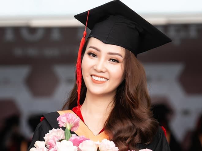 Các sao Việt nhận bằng thạc sĩ dù tuổi đời còn rất trẻ