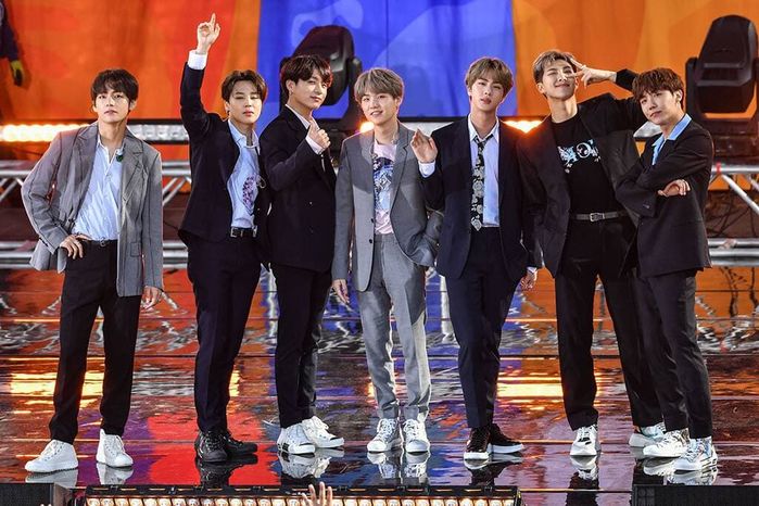 Chuỗi thành tích bất khả xâm phạm của BTS trước khi đóng băng