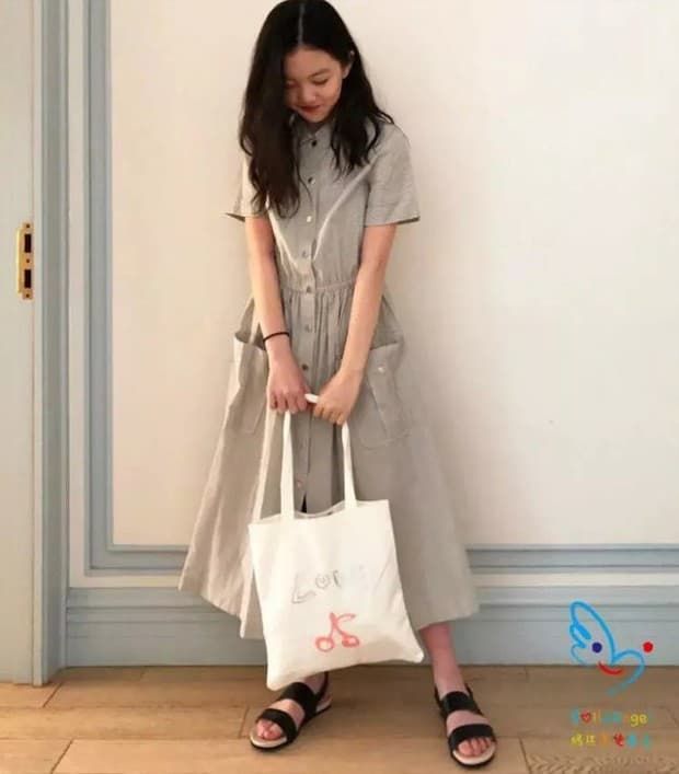 Con gái hở hàm ếch của Lý Á Bằng: Không mặc cảm dị tật