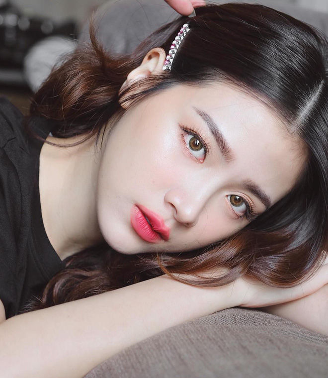 Đã xinh lại càng thêm rạng rỡ vì Baifern chọn makeup sương sương