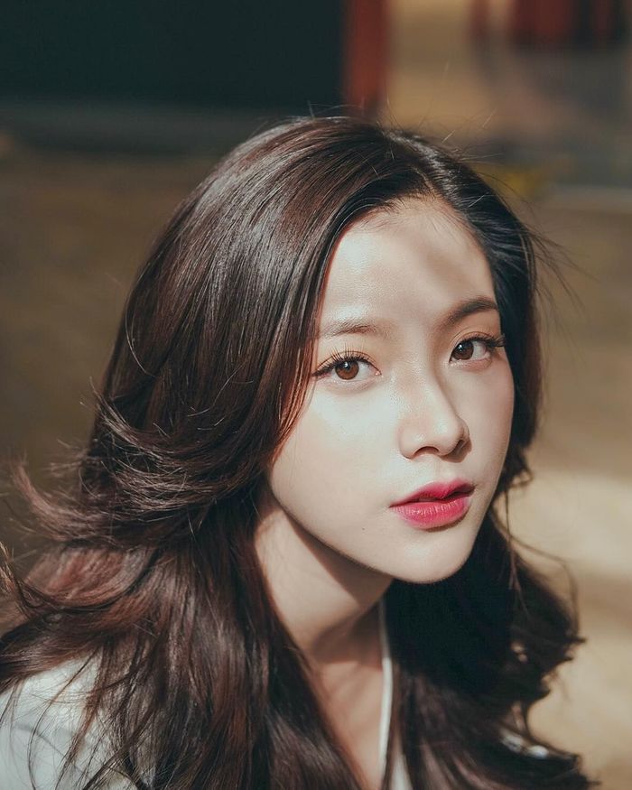 Đã xinh lại càng thêm rạng rỡ vì Baifern chọn makeup sương sương