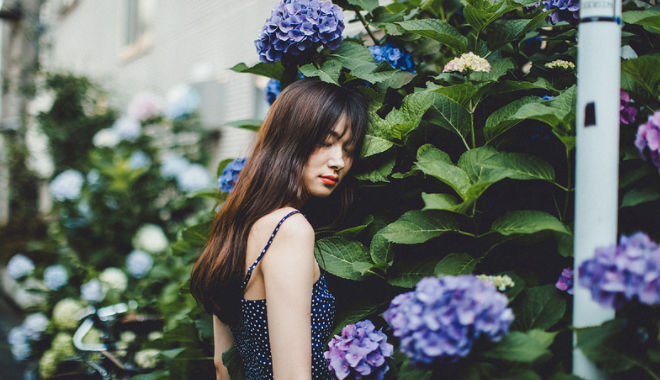 Đang yêu và vẫn cảm thấy cô đơn: Lỗi tại tình yêu hay tại chính mình