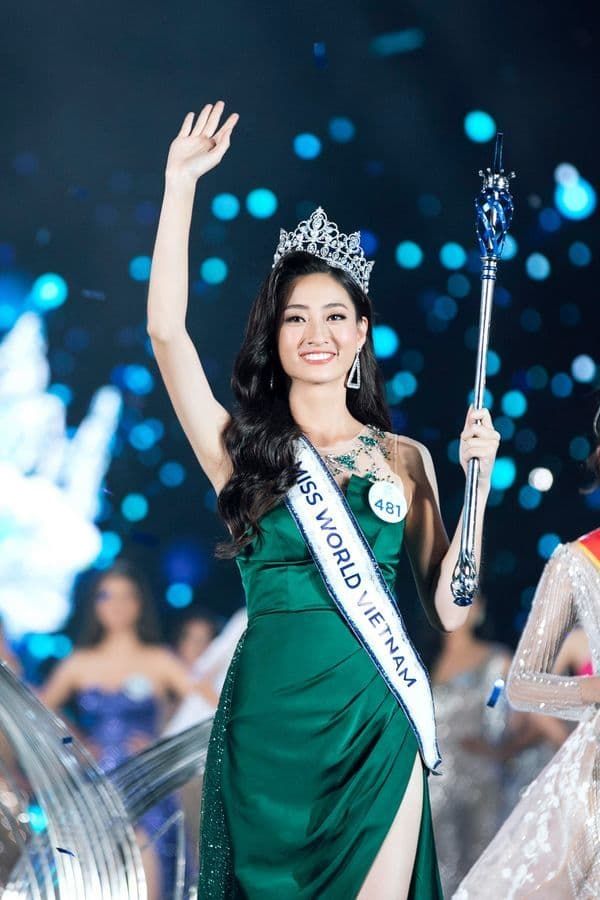 Điểm mặt những Hoa hậu, Á hậu xuất thân từ lò Đại học Ngoại thương