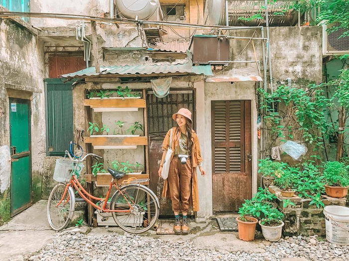 Tọa độ sống ảo siêu chất ở Hà Nội nhất là con hẻm sống ảo cực chill'