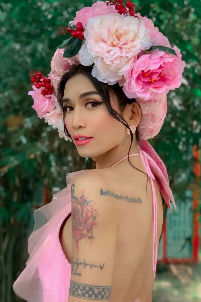 Lương Thuỳ Linh là Tân Miss World VN 2019, Quỳnh Nga selfie với Tim