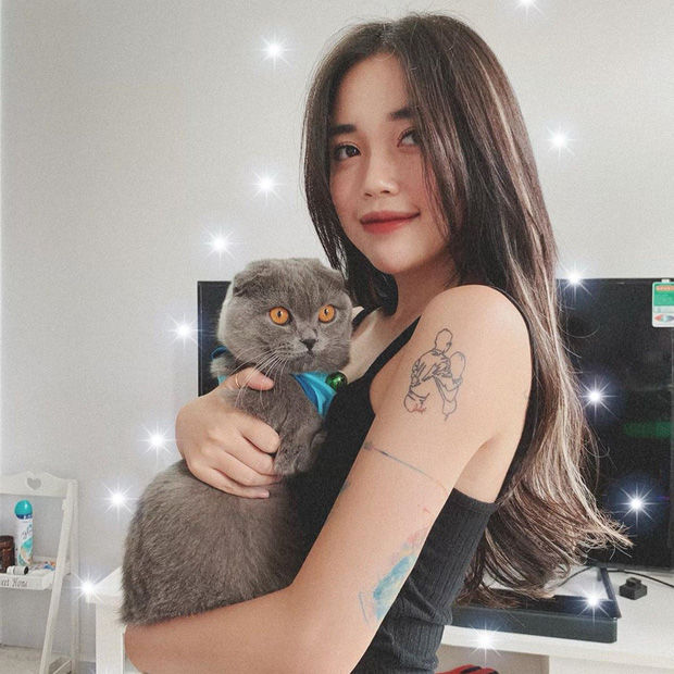 Giang Ơi, Châu Bùi là YouTuber nổi tiếng cũng chỉ là “chị giúp việc”