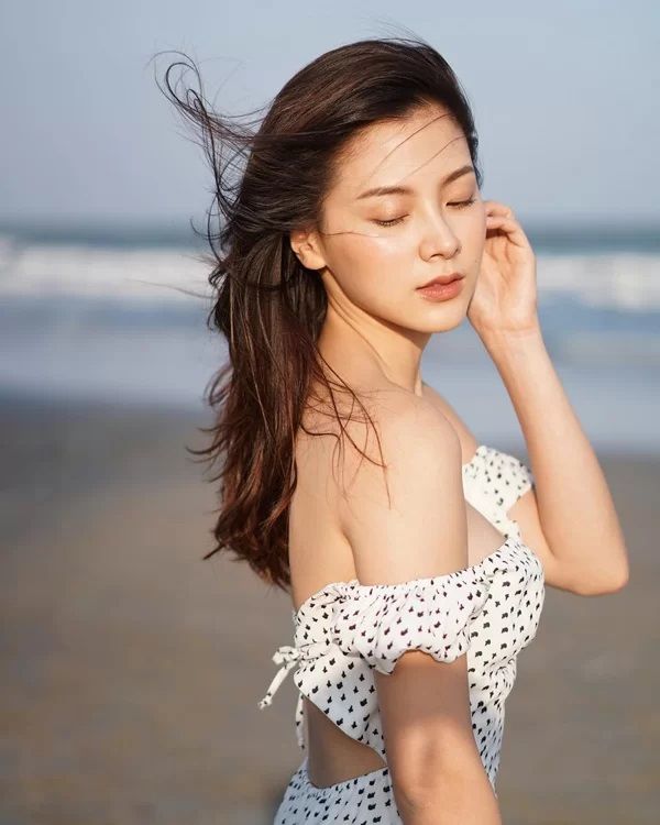 Giữ gìn nhan sắc như nữ chính “Chiếc lá cuốn bay”