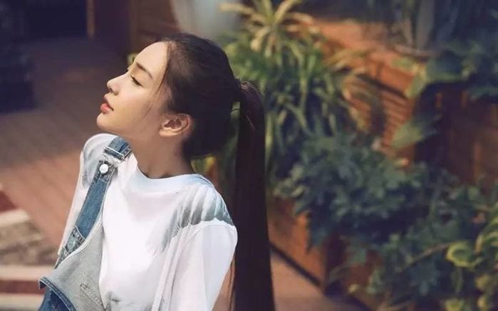 Góc nghiêng thần thánh của sao nữ Hoa ngữ
