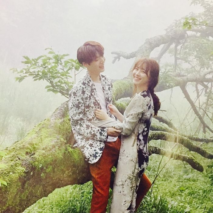 Goo Hye Sun và Ahn Jae Hyun đăng tải thông báo ly hôn