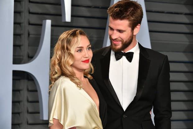 Hành trình 1 thập kỷ yêu, cưới - hợp, tan của Miley và Liam