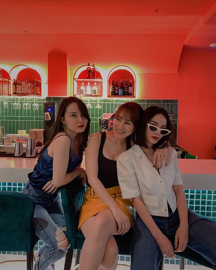 Hậu ly hôn Thu Ngọc trưởng nhóm “Mây Trắng” gây bất ngờ với sắc vóc