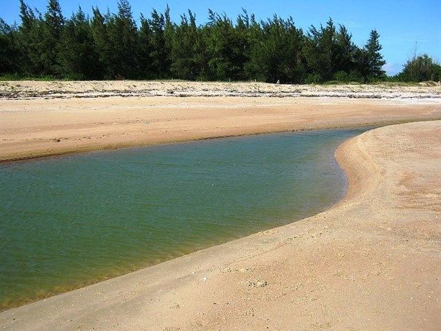 Khám phá thiên đường biển hoang sơ gần xịt Sài Gòn