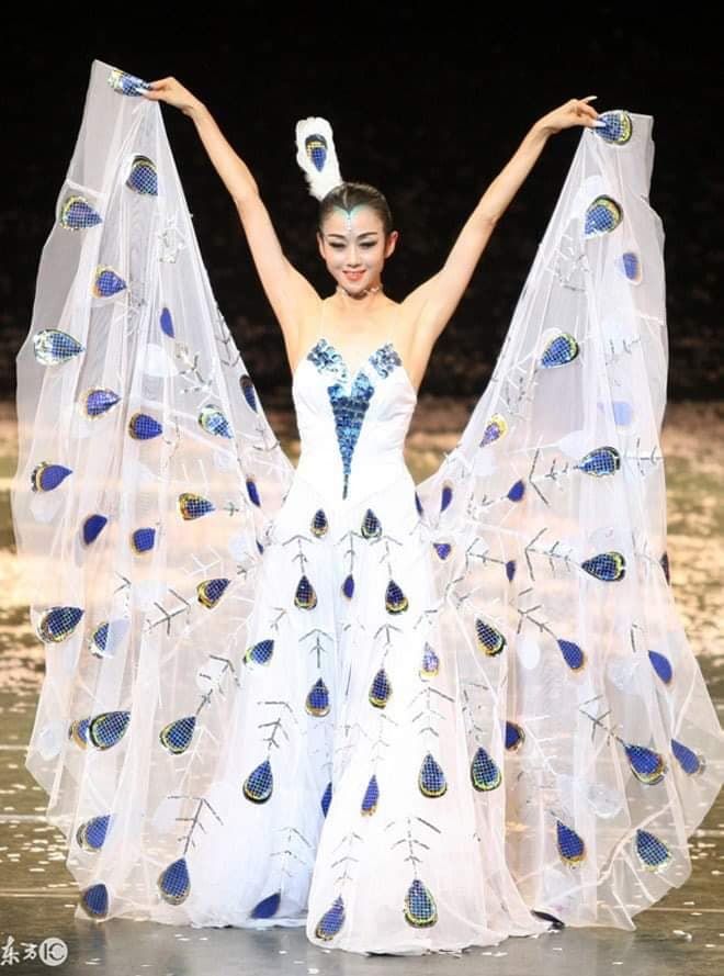 Ma nữ Mai Siêu Phong của Anh hùng xạ điêu: 61 tuổi trẻ đẹp bất ngờ