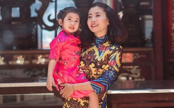 Mai Phương: Mẹ tôi ép tôi tới mức để sẵn một chai thuốc chuột