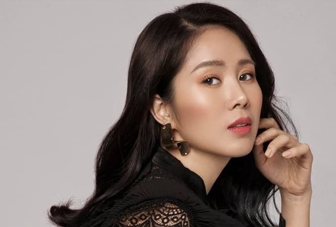 Mỹ nhân Việt qua một lần đò vẫn được chồng yêu chiều hết mực