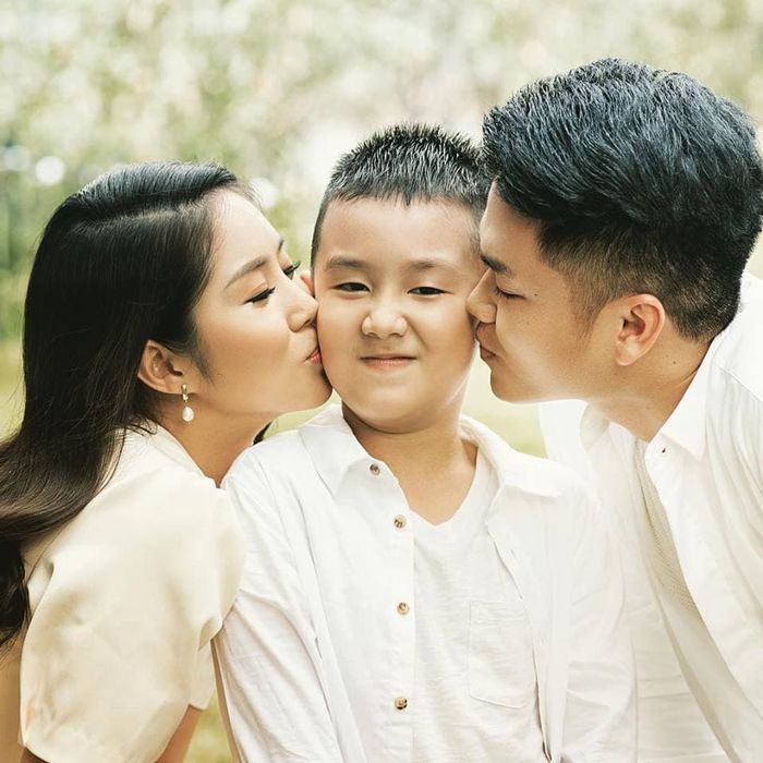 Mỹ nhân Việt qua một lần đò vẫn được chồng yêu chiều hết mực