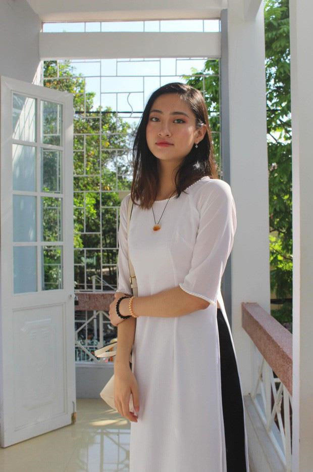 Ngắm bộ ảnh đẹp “động lòng người” củaTân Hoa hậu Thế giới Việt Nam