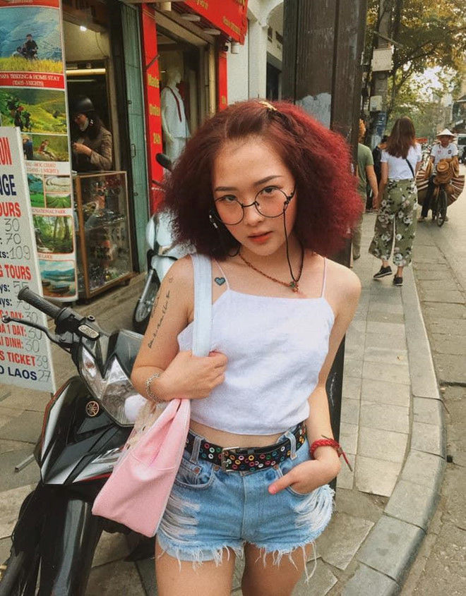 Ngắm nhan sắc Lê Na cô gái khoá môi với Ánh Dương là ai?