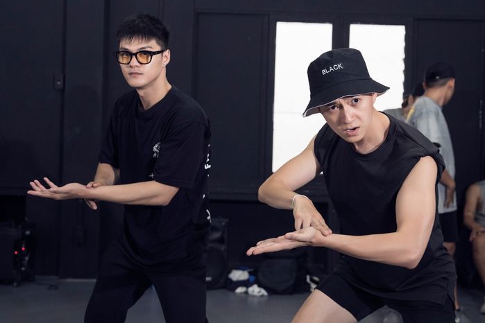 Ngô Kiến Huy bắt tay Lâm Vinh Hải chuẩn bị cho MV sắp ra mắt