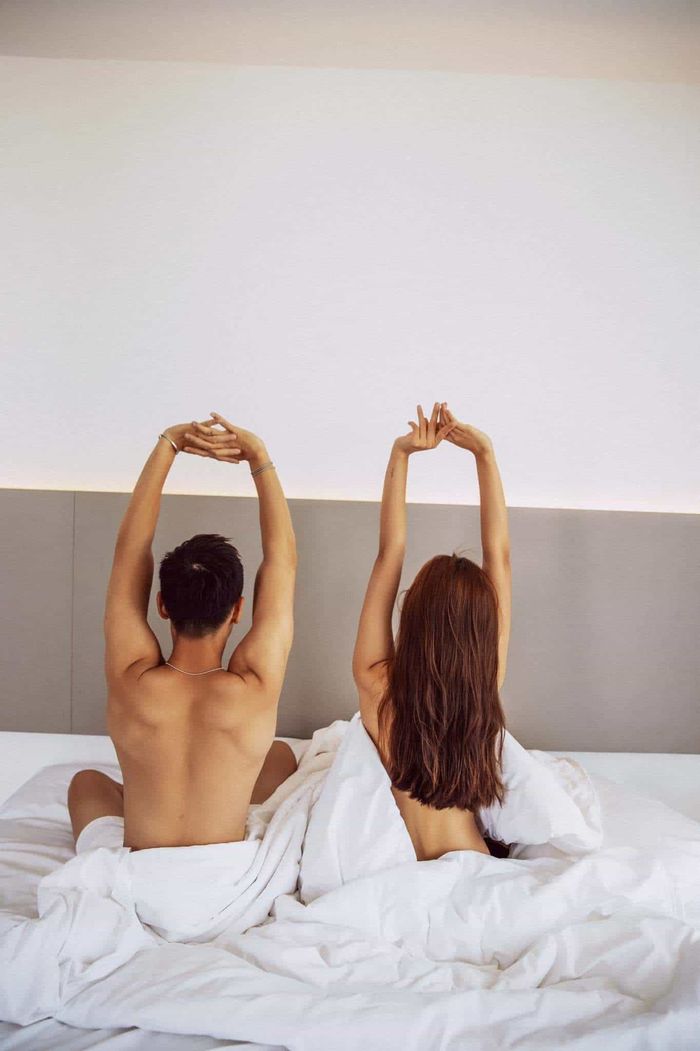 Ngô Kiến Huy vừa khoe body đã bị phũ, Hoàng Anh Vũ công khai bạn gái