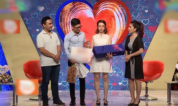 Ngoài cô gái đòi tài trợ đi Âu Mỹ, có không ít những bạn trẻ kém duyên