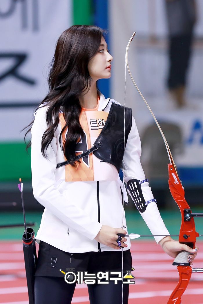 Nhan sắc của Tzuyu tại ISAC 2019: Xứng danh đẳng cấp nữ thần!
