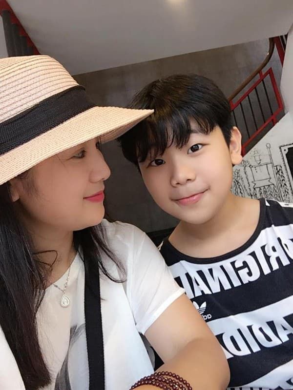 Nhan sắc đài các, trẻ mãi không già của những tượng đài điện ảnh Việt