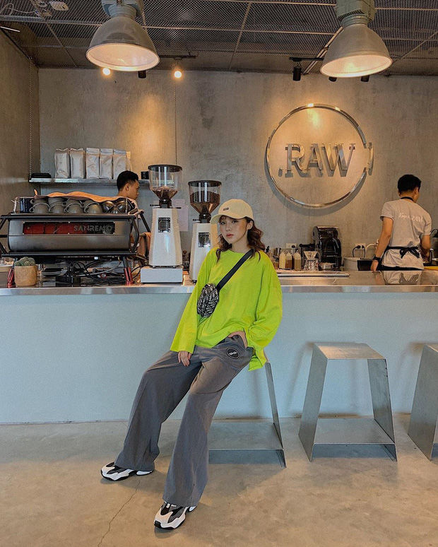 Nhanh chóng bắt kịp xu hướng street style với gợi ý hay ho từ giới trẻ