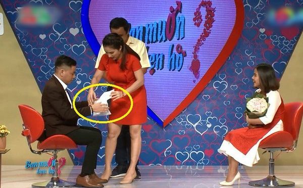 Ngoài cô gái đòi tài trợ đi Âu Mỹ, có không ít những bạn trẻ kém duyên
