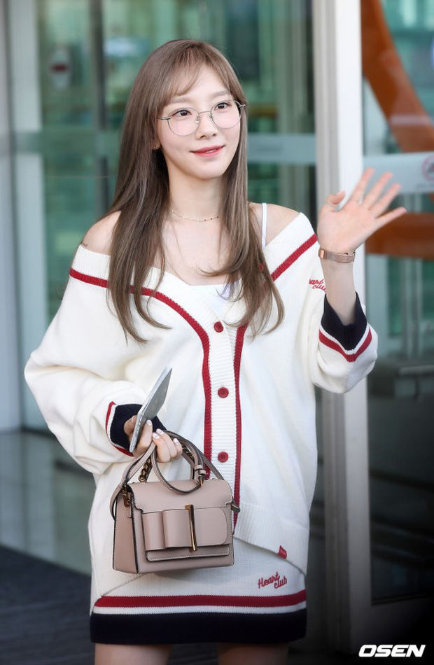 Nữ thần Lisa liệu có qua mặt được đàn chị Taeyeon trong màn đọ sắc?