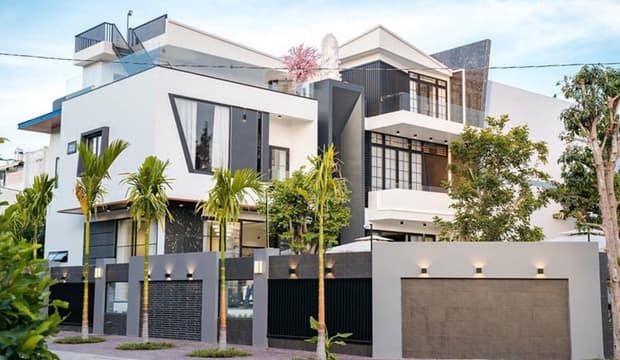 Sau thành công của Về nhà đi con, Quốc Trường tậu xế hộp tiền tỷ
