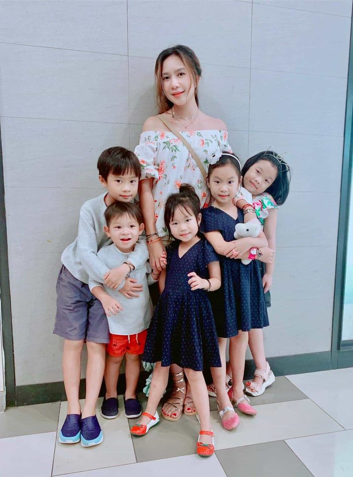 Sơn Tùng kiệt sức, Mâu Thủy vòng 1 không cánh mà bay