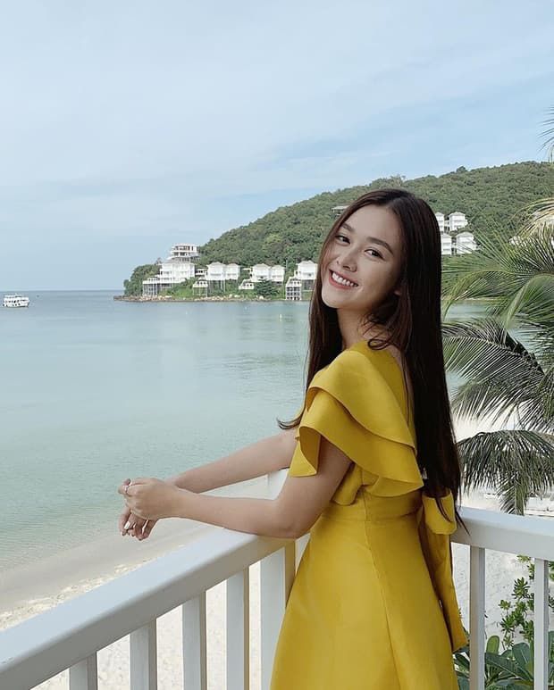 Street style sao Việt: Bảo Thanh diện đồ cá tính hậu Về nhà đi con