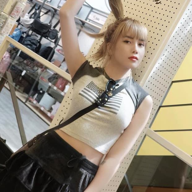 Street style sao Việt: Bảo Thanh diện đồ cá tính hậu Về nhà đi con